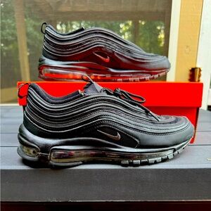 Nike Women’s Triple Black Air Max 97